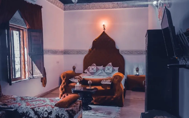 Ryad Zahrat Fes