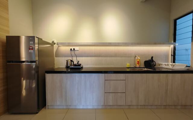 Mykey Atlantis B-08-09 Melaka City
