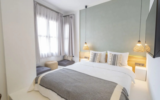 Min Ayvalık (Adults Only +12)