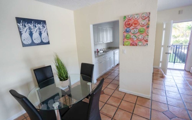 Bayside Apartments by Outpost Miami