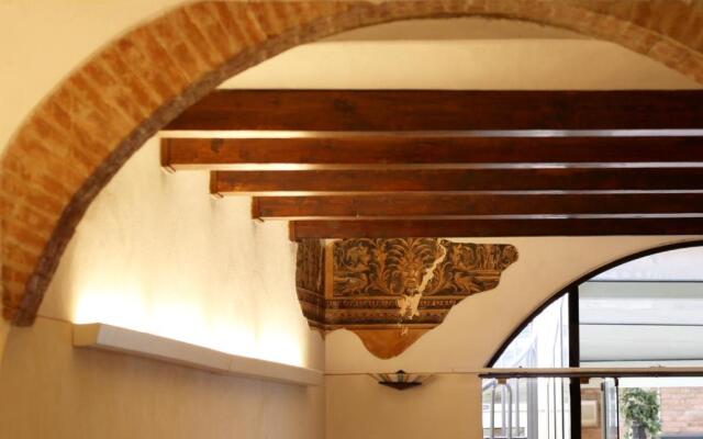 Hotel Antica Dimora , Mantegna Hotels