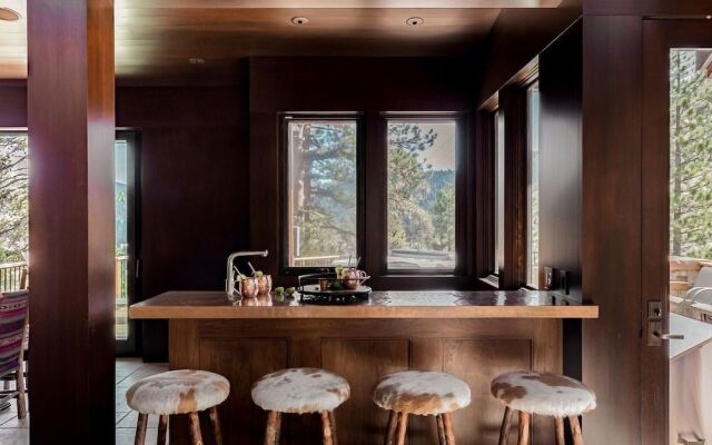 Granite Chief - Bronson