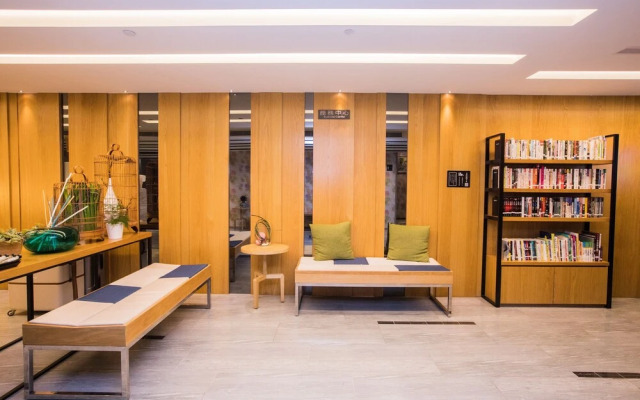Hub Hotel Kaohsiung Yawan Branch
