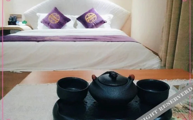 Zuiyang Tianjie Hotel