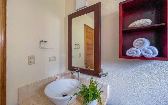 Cute Apartment Only Steps From the Beach