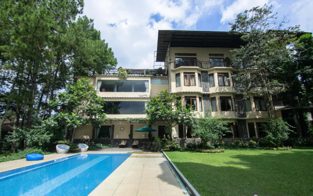 Sandalwood Boutique Hotel