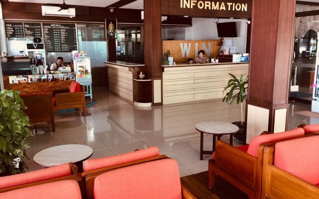 Win Hotel