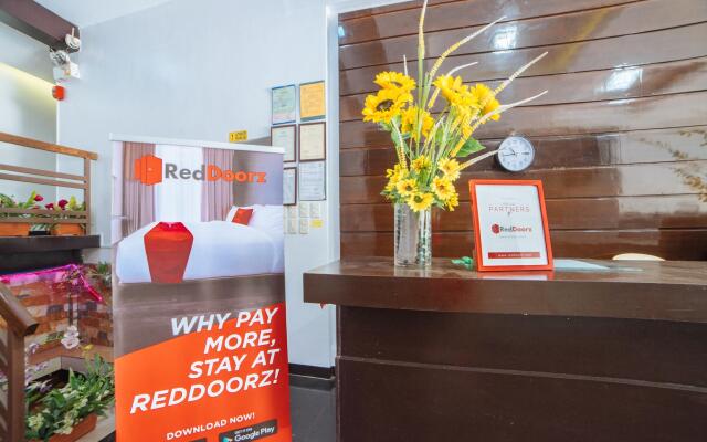RedDoorz near San Juanico Bridge Tacloban