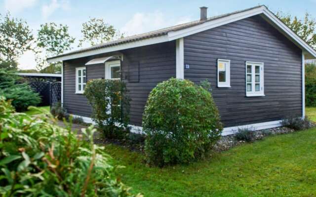 Cozy Holiday Home in Hemmet near Beach