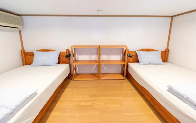 Youth Guest House Atoma
