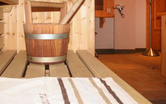 Sesselebenerhof 36723