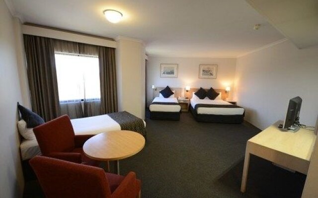 Mercure Penrith ex Chifley Penrith Panthers