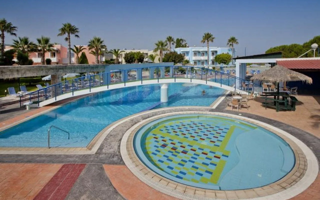 Corali Apartments