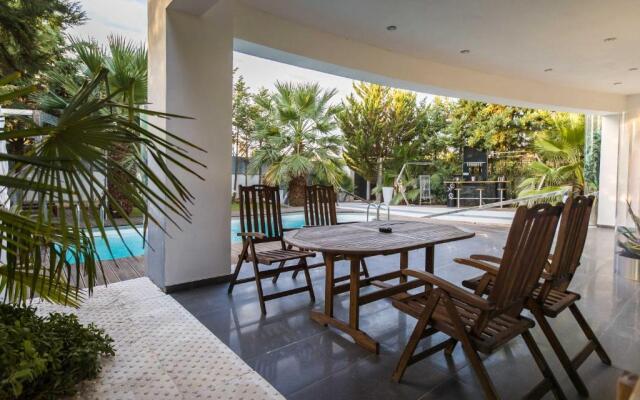 Villa BOND with private swimming Pool - 3m deep