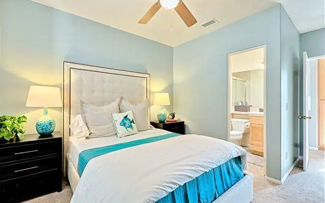 Pacific Beach Retreat