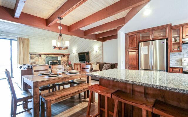 Snowflower 3 Remodeled and Modern, Private Washer Dryer with Fireplace by RedAwning