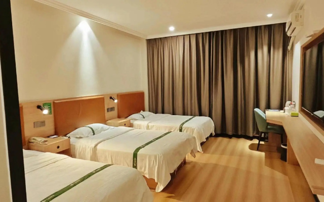 GreenTree Inn Suzhou Changshu Xinzhuang Town Qingfang Garden Express Hotel – Guest Rooms – Suzhou