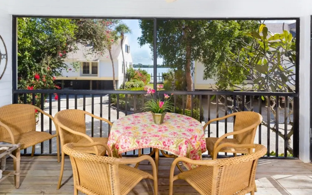 Captiva Shores 2A