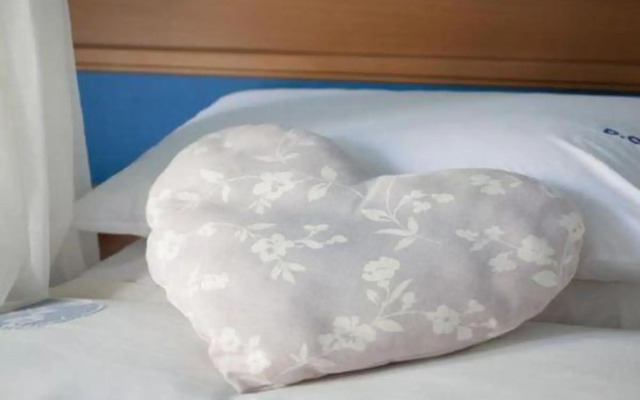 Daphne's Club Hotel Apartments