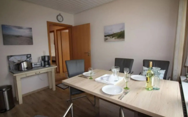 Micha in the House Michaela