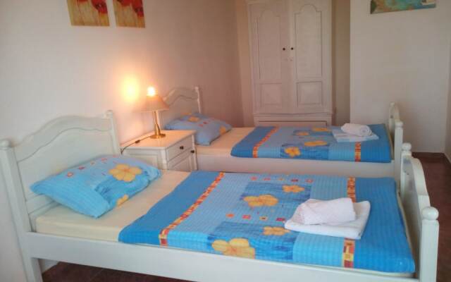 Hot beat of sea in area apartments - Adults Only