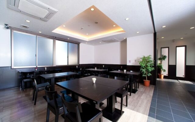 Omura Station Hotel