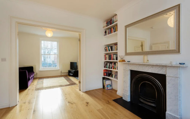 Velvet Marble in London