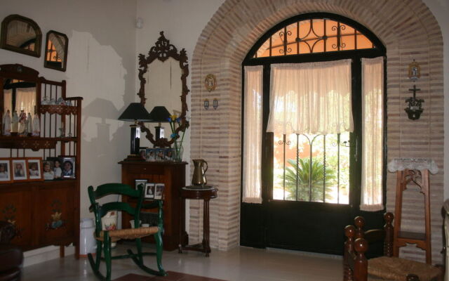 Valencia Country House