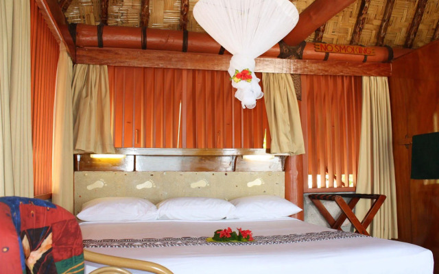 Beachcomber Island Resort