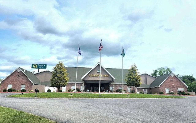 Quality Inn Dublin I-81