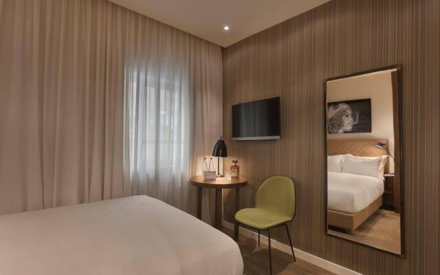 Jacob Shenkin Hotel