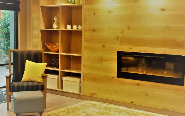 Country Inn & Suites by Radisson, La Crosse, WI