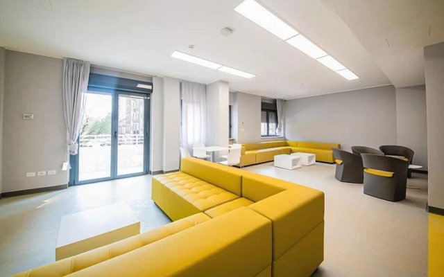 Student Plus House