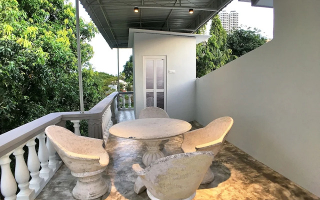 iBook10 Deluxe Loft Suite Room by iBook Homestay