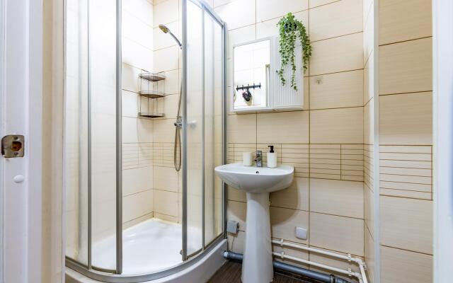 ApartMe на улице Бутлерова