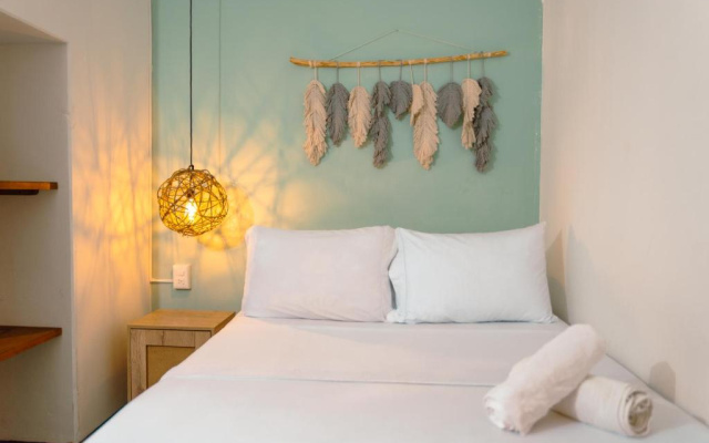 Traveler Hostel