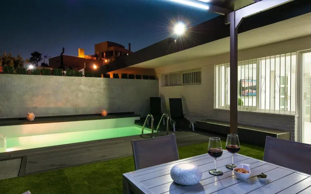 Bungalow in San Agustin With Pool