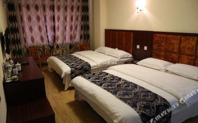 Huifeng Business Hotel