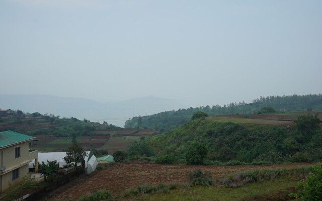 OYO 19792 Shivneri Motels