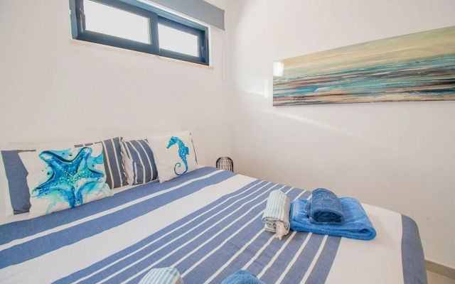 Kizi in Carvoeiro With 1 Bedrooms and 1 Bathrooms
