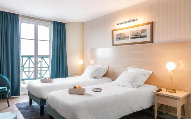 Latitudes Beach Hotel