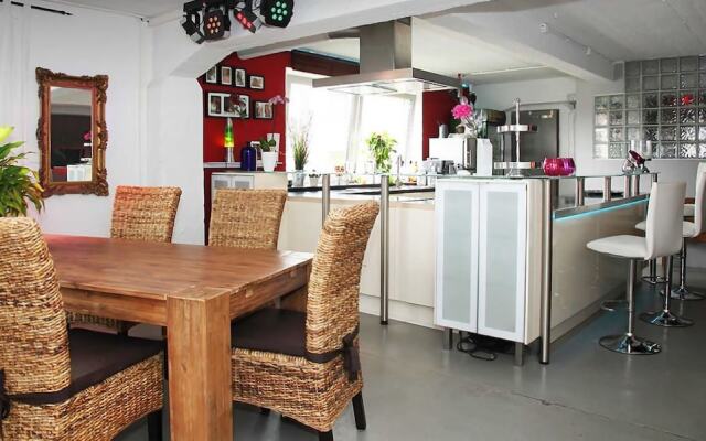 Helioslounge