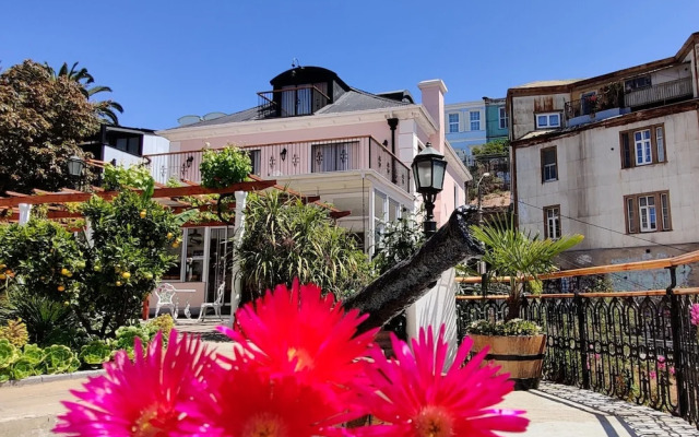 AYCA La Flora Hotel Boutique