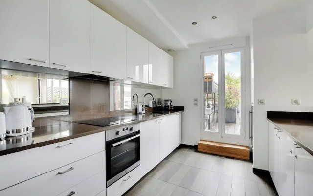 Stunning Apartment - 3br/6p - La Dafense