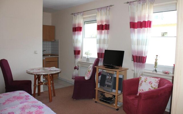 Haus Flora (Ferienwohnungen)