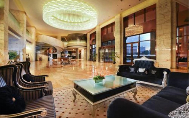 Royal International Hotel