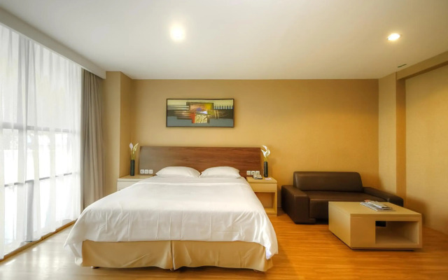 Avissa Suites