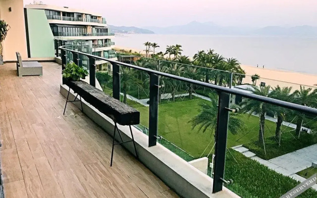 Hulusea Hotel Resort