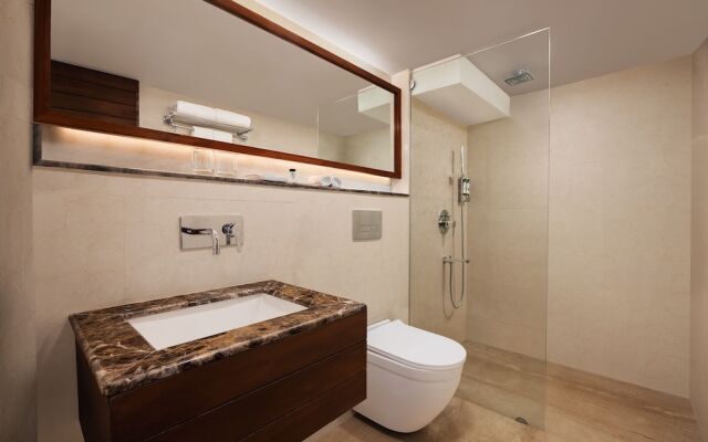 Golden Tulip Srinagar