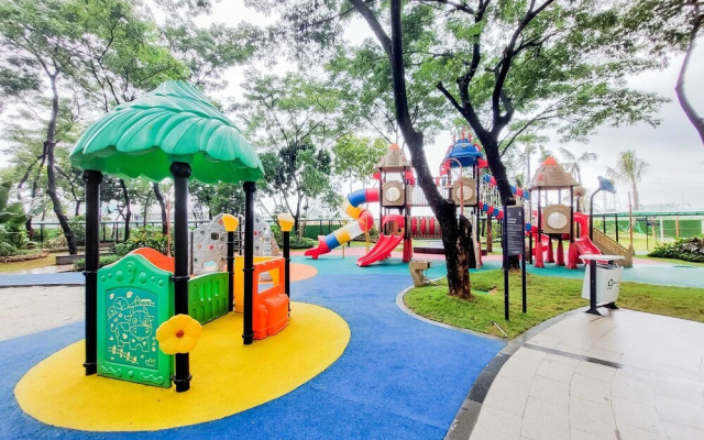 Spacious and Simple 3BR Sky House BSD Apartment